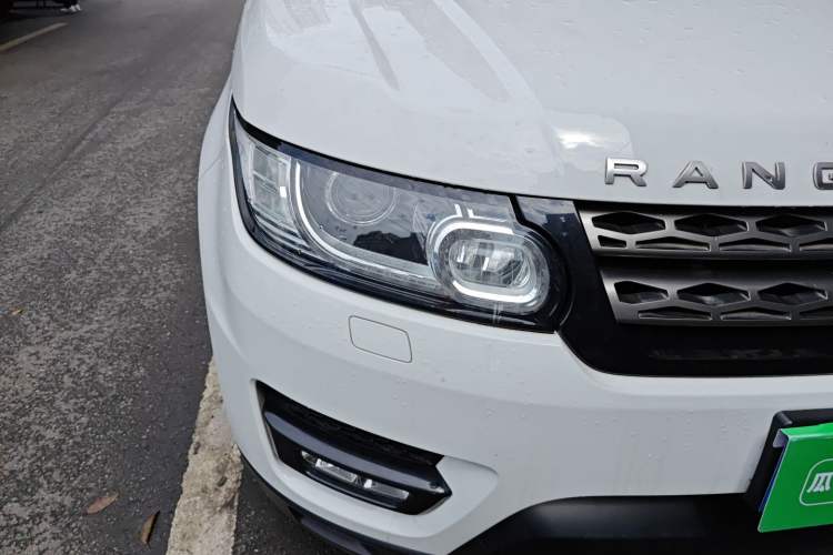 Used Land Rover Range Sport 2016 3.0 SC V6 SE Right Front Headlight