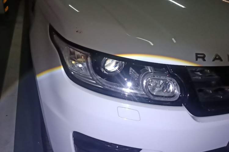 Used Land Rover Range Sport 2016 3.0 SC V6 SE Right Front Headlight