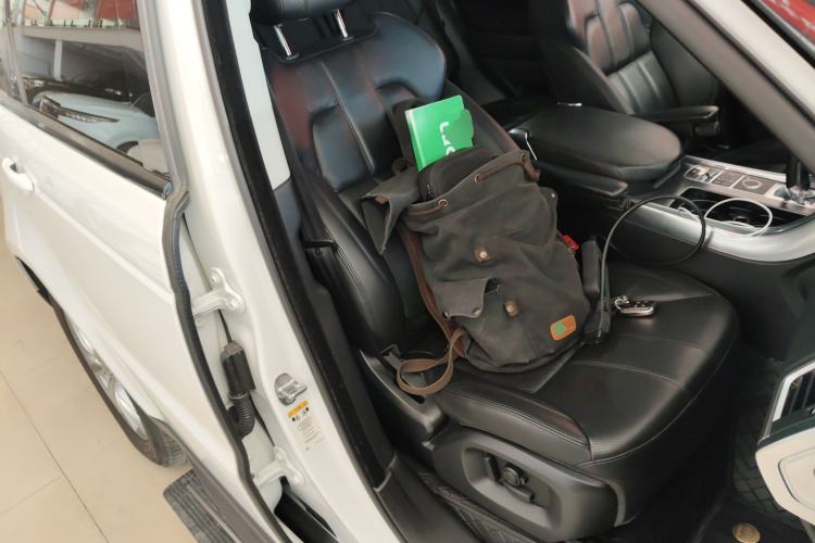 Used Land Rover Range Sport 2016 3.0 SC V6 SE Right Front Seat