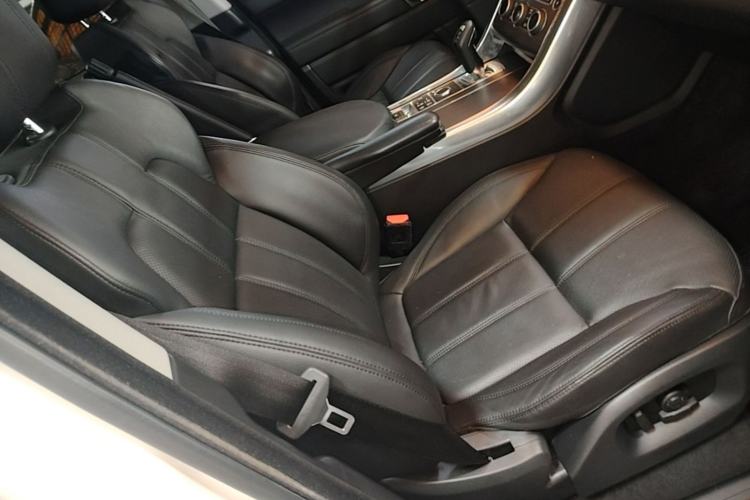 Used Land Rover Range Sport 2016 3.0 SC V6 SE Right Front Seat