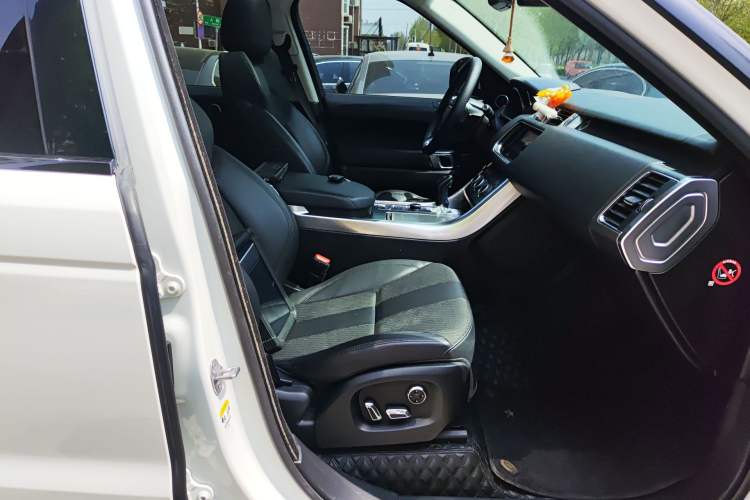 Used Land Rover Range Sport 2016 3.0 V6 Low-Power Version U.S. Specification Right Front Seat