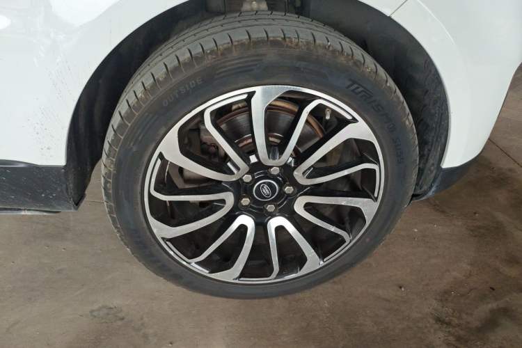 Used Land Rover Range Sport 2016 3.0 SC V6 HSE Right Front Wheel Hub