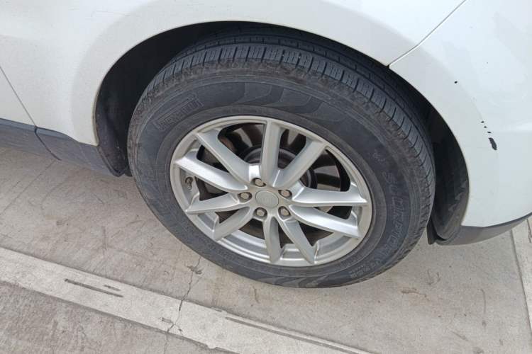 Used Land Rover Range Sport 2016 3.0 SC V6 SE Right Front Wheel Hub