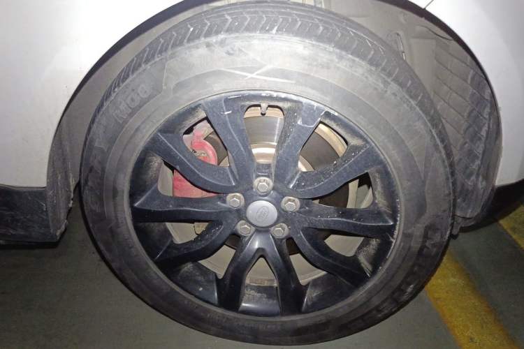 Used Land Rover Range Sport 2016 3.0 SC V6 HSE Right Front Wheel Hub