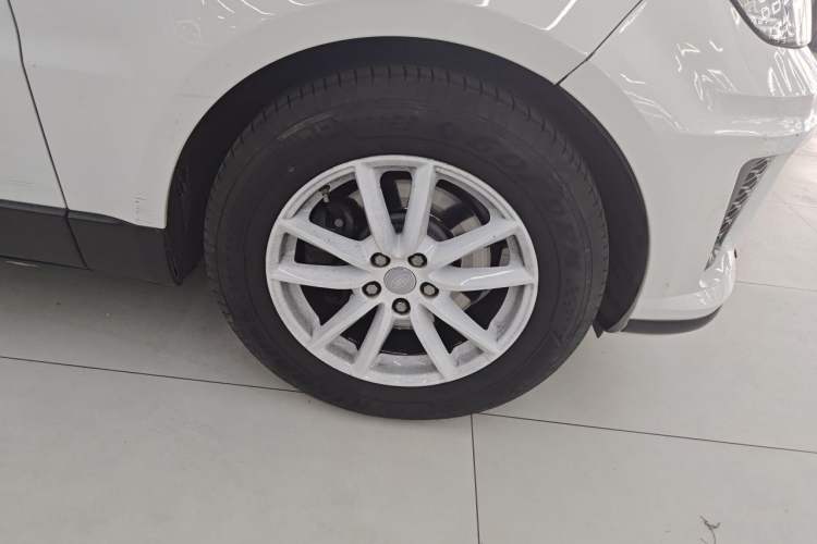 Used Land Rover Range Sport 2016 3.0 SC V6 SE Right Front Wheel Hub