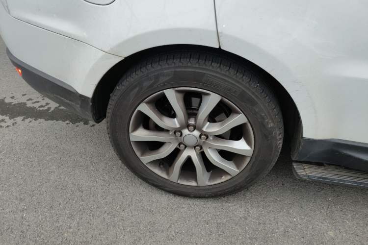 Used Land Rover Range Sport 2016 3.0 SC V6 HSE Right Rear Wheel Hub