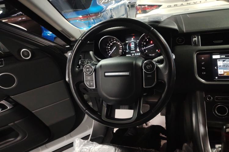 Used Land Rover Range Sport 2016 3.0 SC V6 SE Steering Wheel