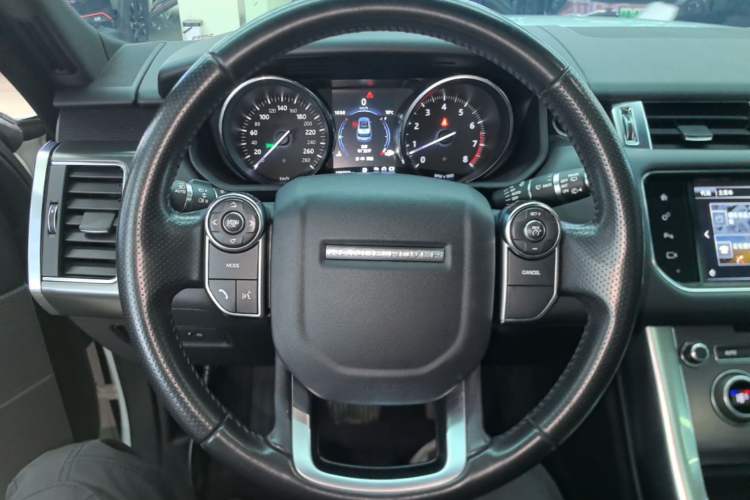 Used Land Rover Range Sport 2016 3.0 SC V6 SE Steering Wheel