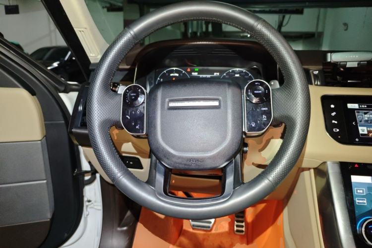 Used Land Rover Range Sport 2016 3.0 SC V6 HSE DYNAMIC Steering Wheel