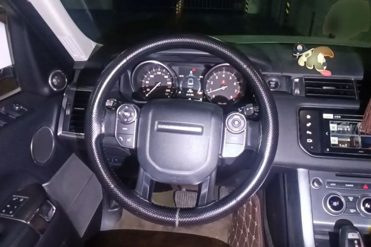 Used Land Rover Range Sport 2016 3.0 SC V6 SE Steering Wheel