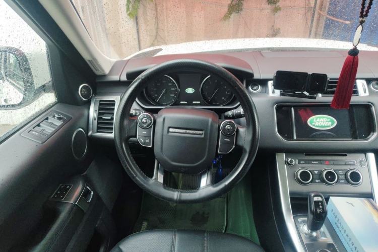 Used Land Rover Range Sport 2016 3.0 SC V6 SE Steering Wheel