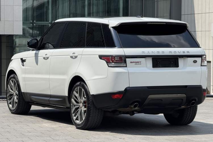 Used Land Rover Range Sport 2016 3.0 SC V6 HSE DYNAMIC Trunk