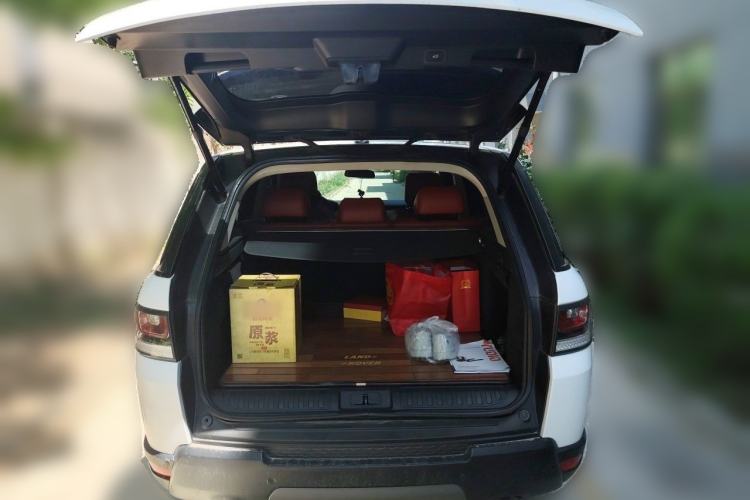 Used Land Rover Range Sport  Trunk