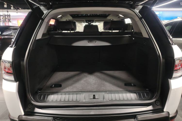 Used Land Rover Range Sport 2016 3.0 SC V6 SE Trunk
