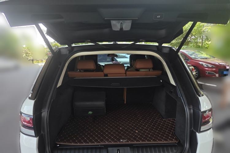 Used Land Rover Range Sport 2016 3.0 SC V6 HSE DYNAMIC Trunk