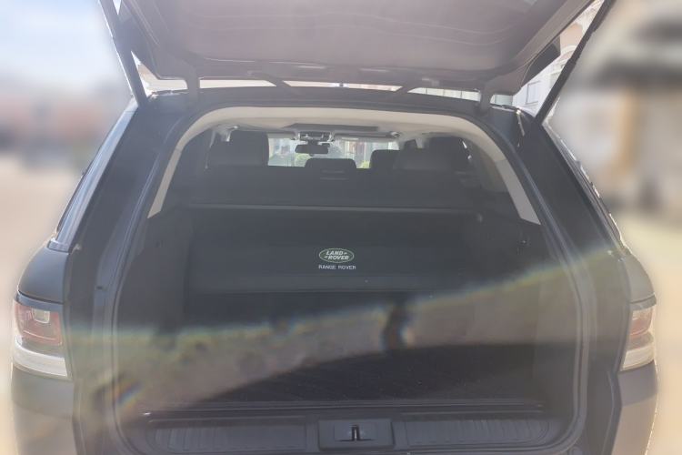 Used Land Rover Range Sport 2016 3.0 SC V6 SE Trunk