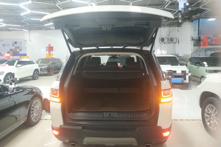 Used Land Rover Range Sport 2016 3.0 SC V6 SE Trunk