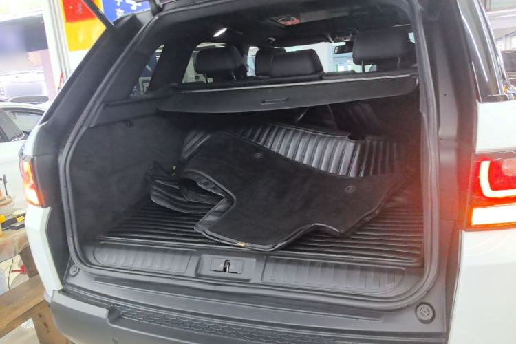 Used Land Rover Range Sport 2016 3.0 SC V6 SE Trunk