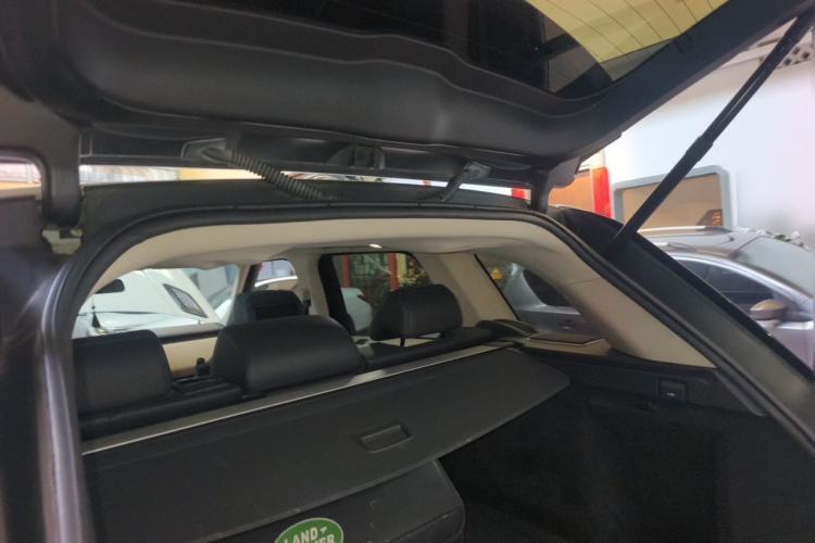 Used Land Rover Range Sport 2016 3.0 SC V6 HSE Trunk