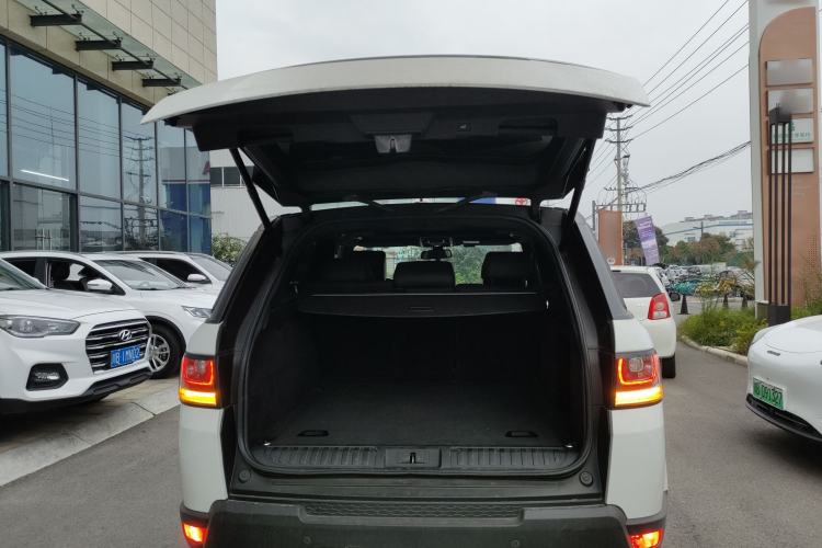 Used Land Rover Range Sport 2016 3.0 SC V6 HSE Trunk
