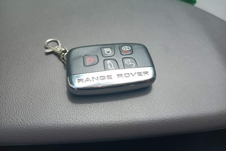 Used Land Rover Range Sport 2016 3.0 SC V6 HSE Vehicle Key
