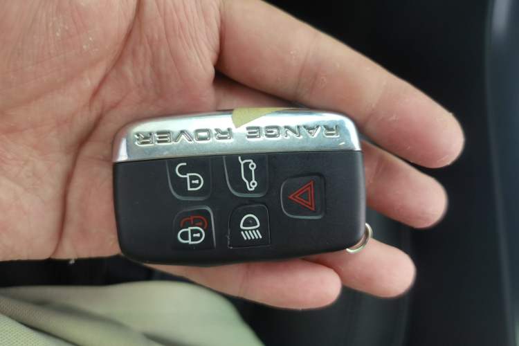 Used Land Rover Range Sport  Vehicle Key