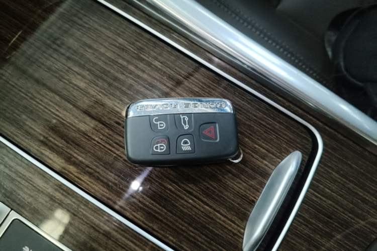 Used Land Rover Range Sport 2016 3.0 SC V6 HSE Vehicle Key