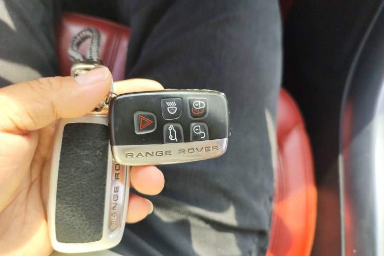 Used Land Rover Range Sport  Vehicle Key