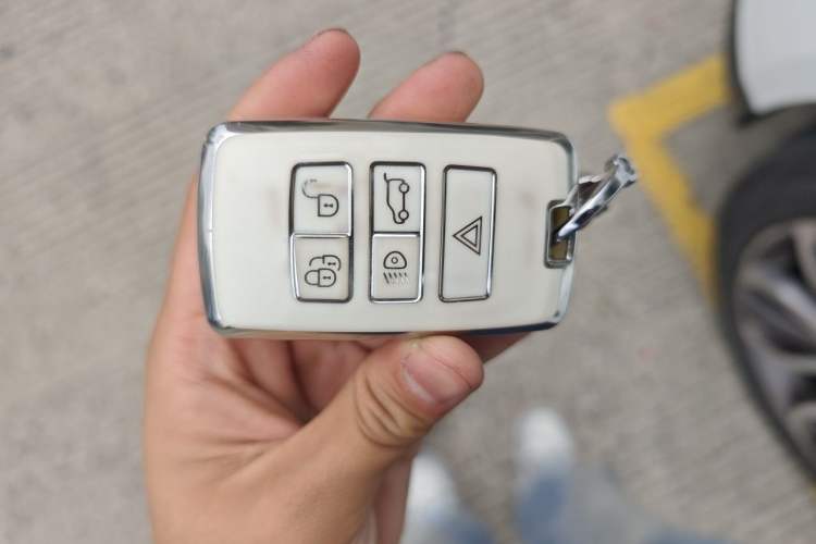 Used Land Rover Range Sport 2016 3.0 SC V6 HSE DYNAMIC Vehicle Key