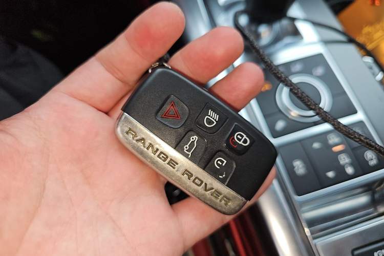 Used Land Rover Range Sport 2016 3.0 SDV6 Hybrid HSE Dynamic Vehicle Key