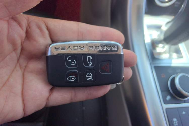 Used Land Rover Range Sport 2016 3.0 SC V6 HSE DYNAMIC Vehicle Key