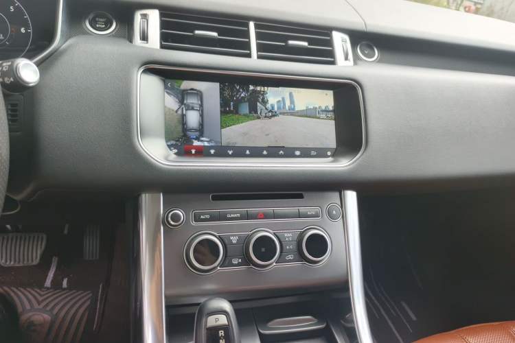 Used Land Rover Range Sport  Audio And AC Panel