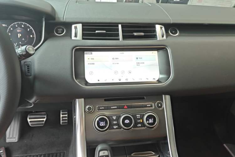 Used Land Rover Range Sport 2017 3.0 SC V6 HSE DYNAMIC Audio And AC Panel