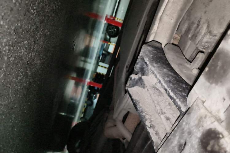 Used Land Rover Range Sport  Chassis Front Left