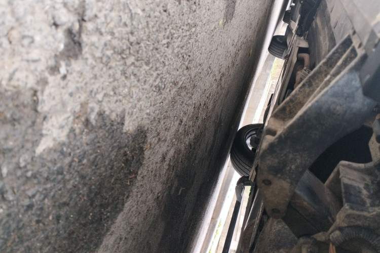 Used Land Rover Range Sport  Chassis Rear Left