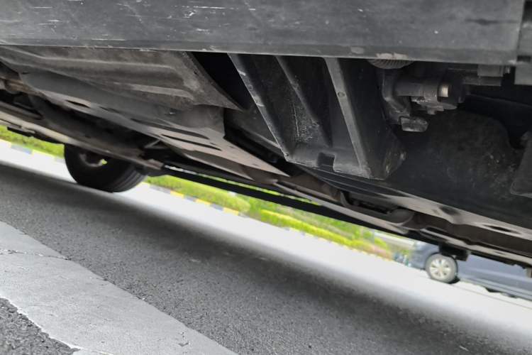 Used Land Rover Range Sport  Chassis Rear Left