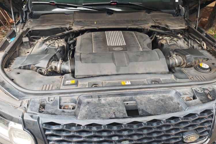Used Land Rover Range Sport 2017 3.0 SC V6 HSE DYNAMIC Engine Bay