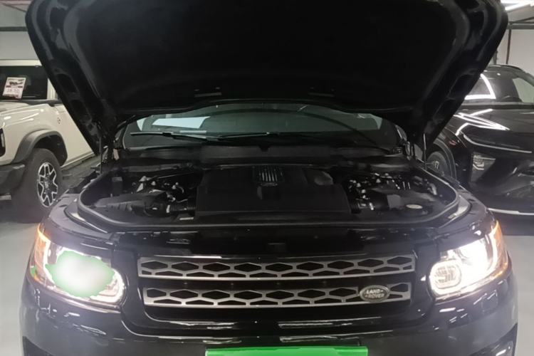 Used Land Rover Range Sport 2017 3.0 SC V6 SE Engine Bay