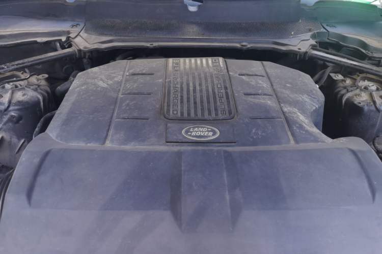 Used Land Rover Range Sport 2017 3.0 SC V6 HSE Engine Bay
