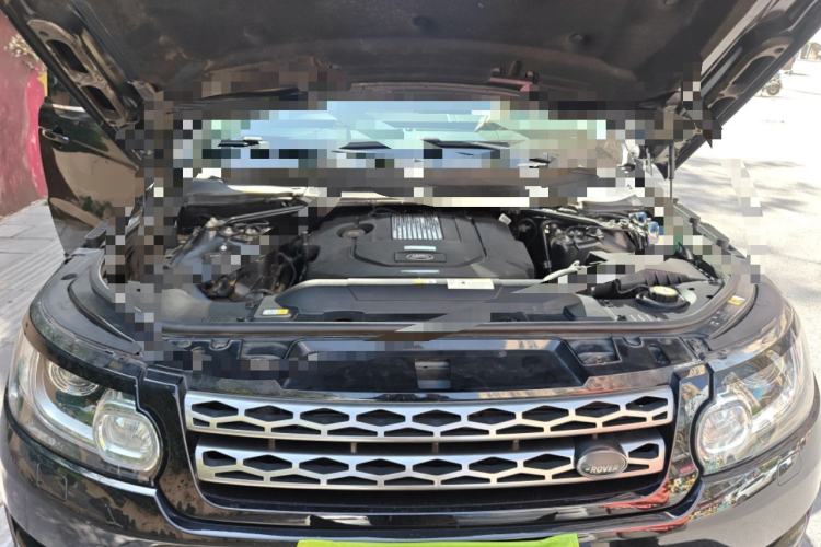 Used Land Rover Range Sport 2017 3.0 SE European Version Engine Bay