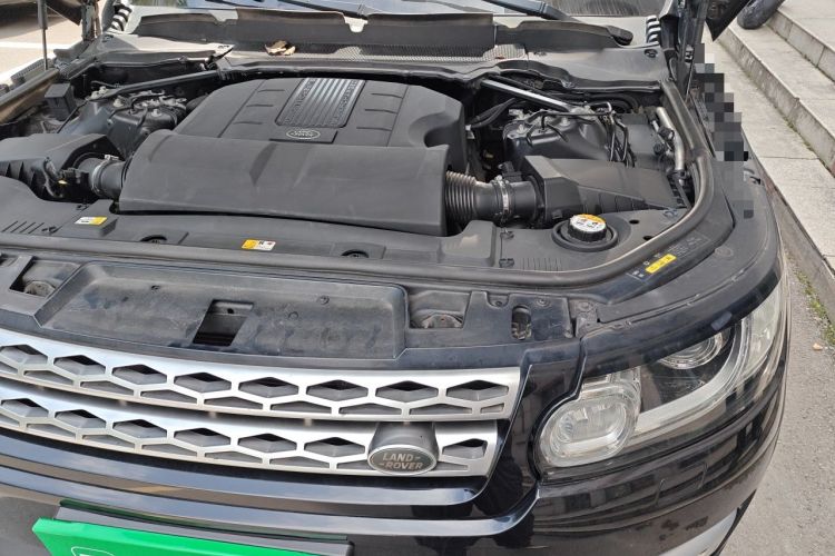 Used Land Rover Range Sport 2017 3.0 SC V6 HSE Engine Bay Left