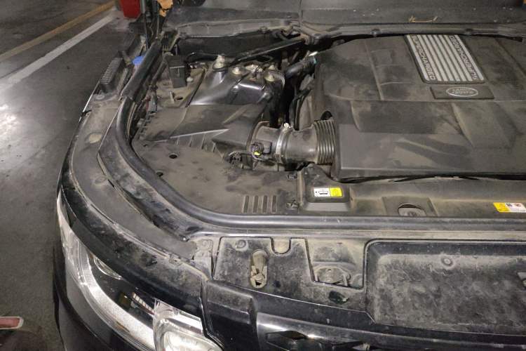 Used Land Rover Range Sport 2017 3.0 SC V6 HSE DYNAMIC Engine Bay Right