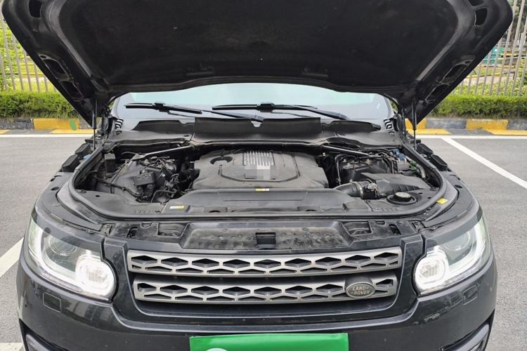Used Land Rover Range Sport  Engine Bay
