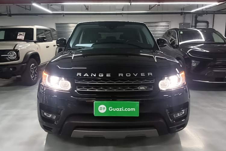 Used Land Rover Range Sport 2017 3.0 SC V6 SE Front