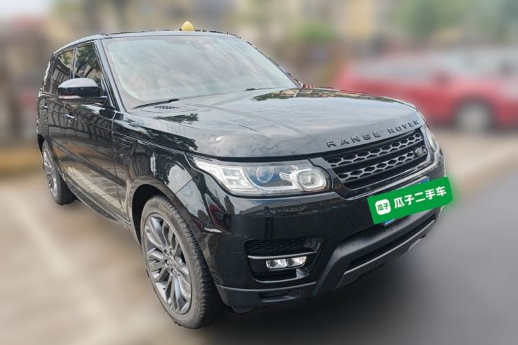 Used Land Rover Range Sport 2017 3.0 SC V6 HSE DYNAMIC Front Right 45 Deg