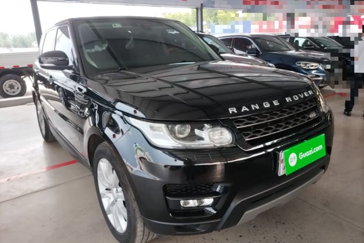 Used Land Rover Range Sport 2017 3.0 SC V6 SE Front Right 45 Deg
