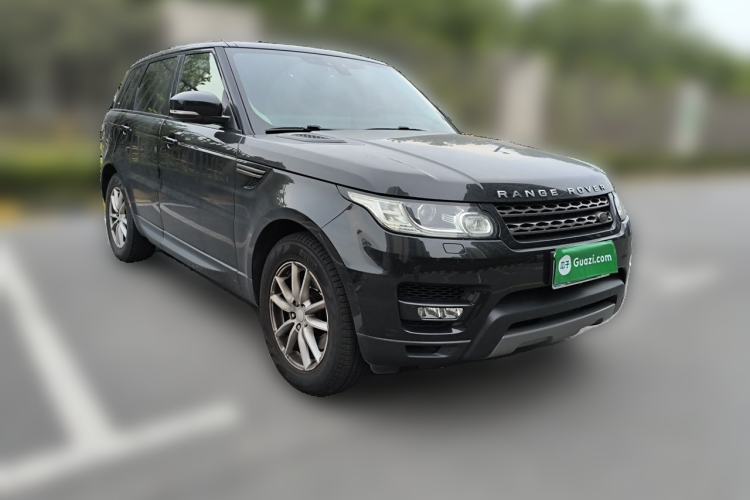 Used Land Rover Range Sport  Front Right 45 Deg