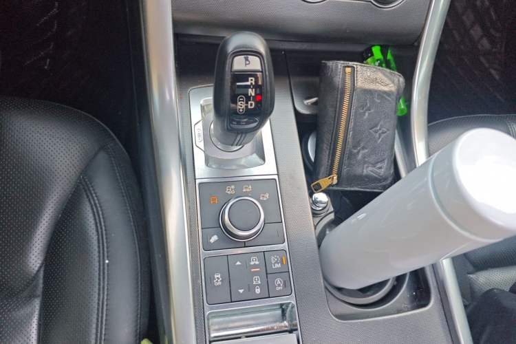 Used Land Rover Range Sport 2017 3.0 SC V6 HSE DYNAMIC Gear Lever