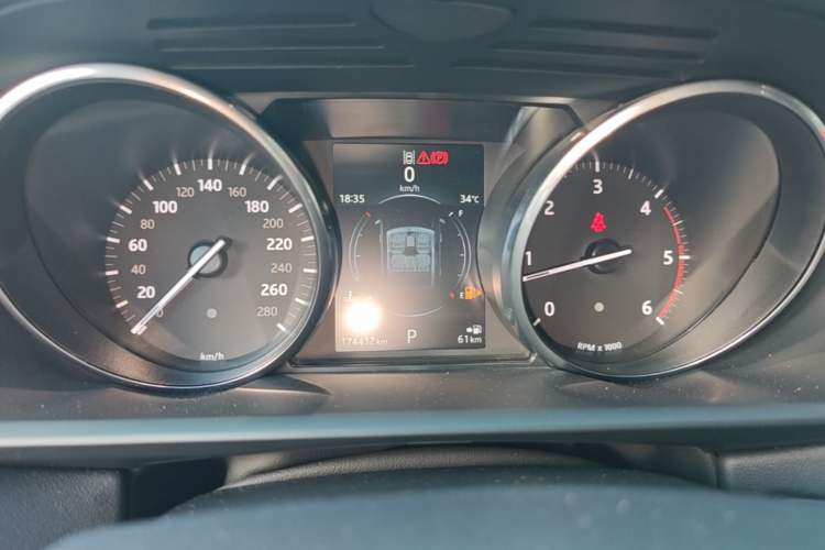 Used Land Rover Range Sport 2017 3.0 V6 SC SE Instrument Cluster