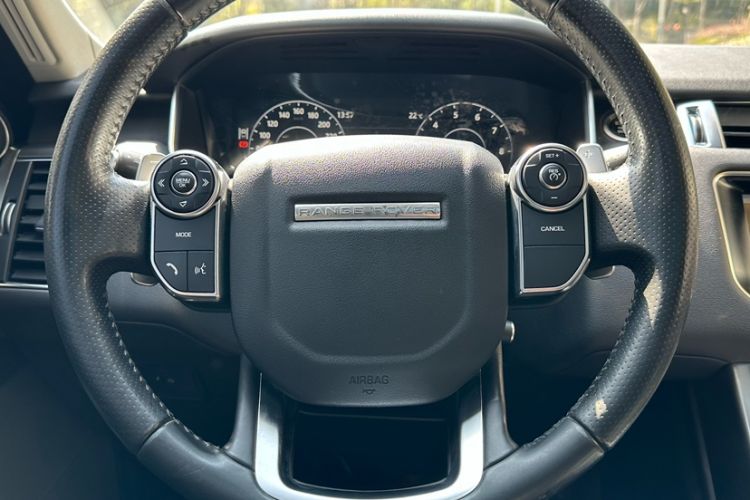 Used Land Rover Range Sport 2017 3.0 SC V6 HSE DYNAMIC Interior 2